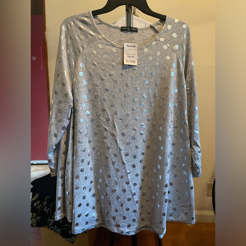 Cute long sleeve top